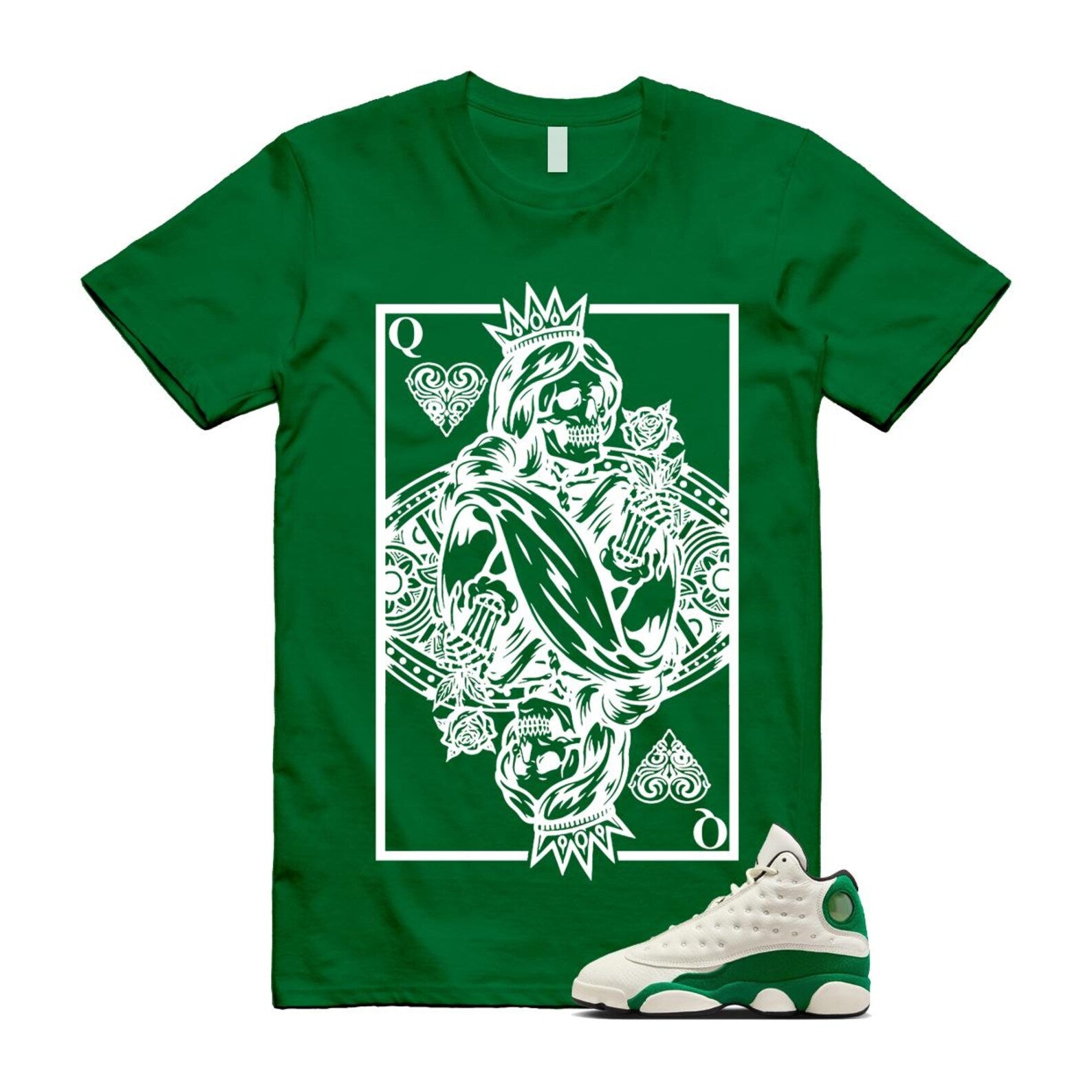 13 Pine Green White Black Shirt To Match Queen Card T-Shirt 2025